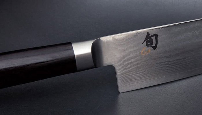 razor sharp and corrosion resistant blade